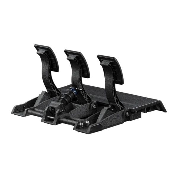 De Fanatec CSL Elite Pedalen V2 (Gereviseerd) hebben drie zwarte pedalen met textuur op een robuuste basis met zichtbare verbindingshardware.